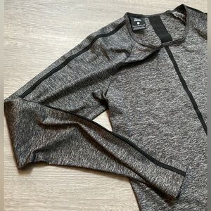 NIKE PRO HYPERCOOL Long-sleeve Mesh Tops Women’s Size S Dark Gray Training